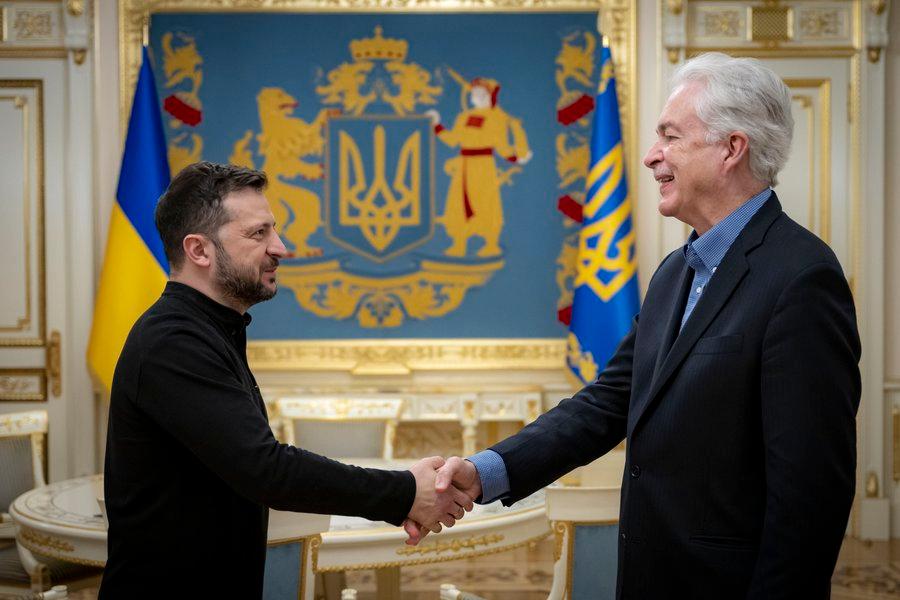 Zelensky announced the visit of the CIA director to Ukraine.