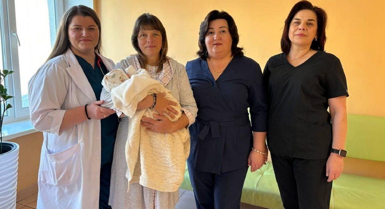 A 38-year-old woman from Lviv region, who had a uterine tumor, successfully carried and gave birth to a healthy child.