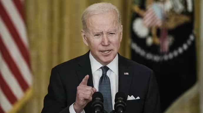 Following Russia's massive attack, Biden announced he has instructed the Pentagon to increase arms shipments to Ukraine.